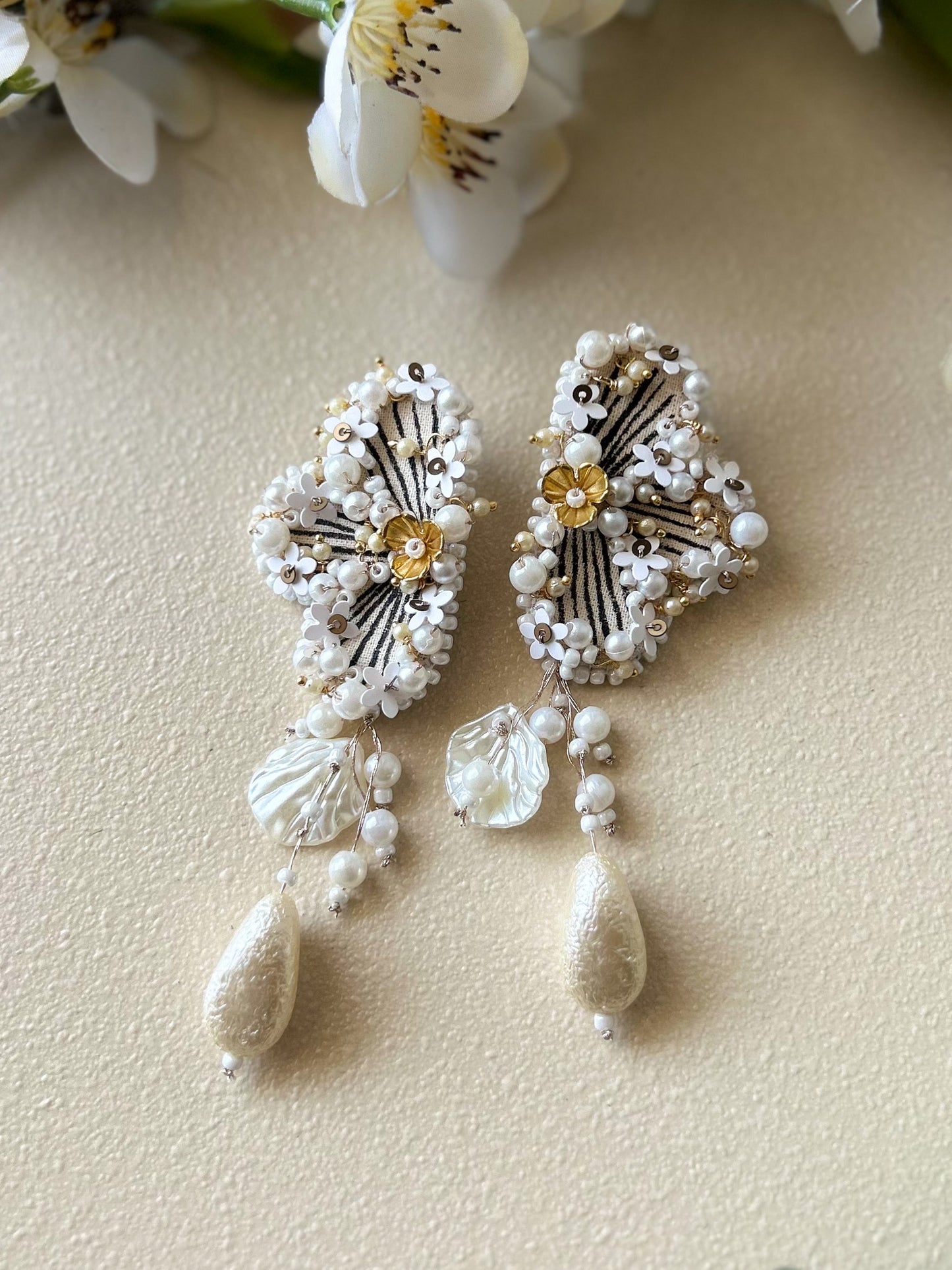 Gajra Earrings – Hand-Painted Embroidered Statement Earrings with Asymmetric Beads