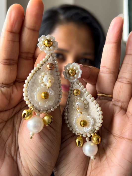 Ivory Tear Drop Kihoy Earrings / STUD & DANGLER